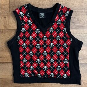 Tripp NYC Size Medium Red & Black Skull Argyle Sweater Vest Vintage Y2K 90s Punk